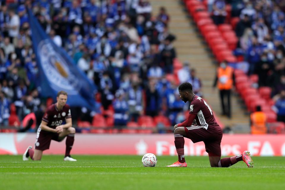 Leicester’s Kelechi Iheanacho takes the knee (Getty Images)