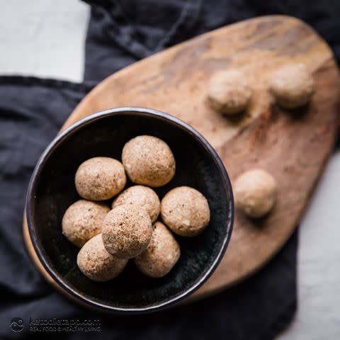 Healthy Keto Almond Protein Balls