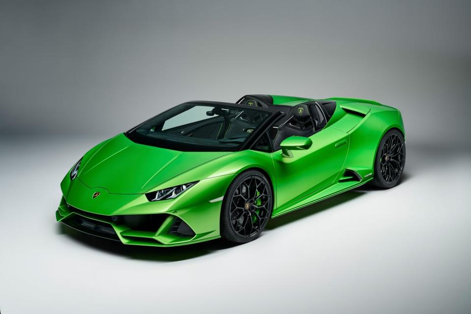 <p>The Huracán Evo Spyder seen here sports new 20-inch Aesir wheels with Pirelli P Zero tires and appears in the new hue of green called Verde Selvans.</p>