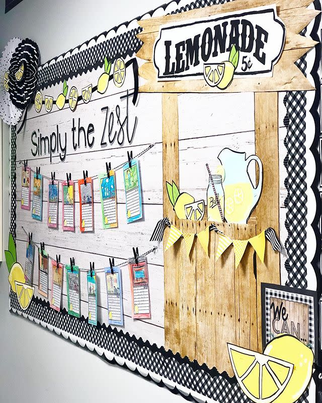 64) Lemonade Stand Bulletin Board