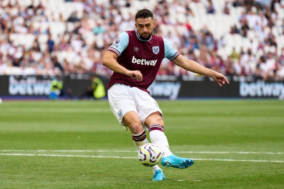 West-Ham-United-v-Celta-Vigo-Pre-Season-Friendly-1725445602.jpg