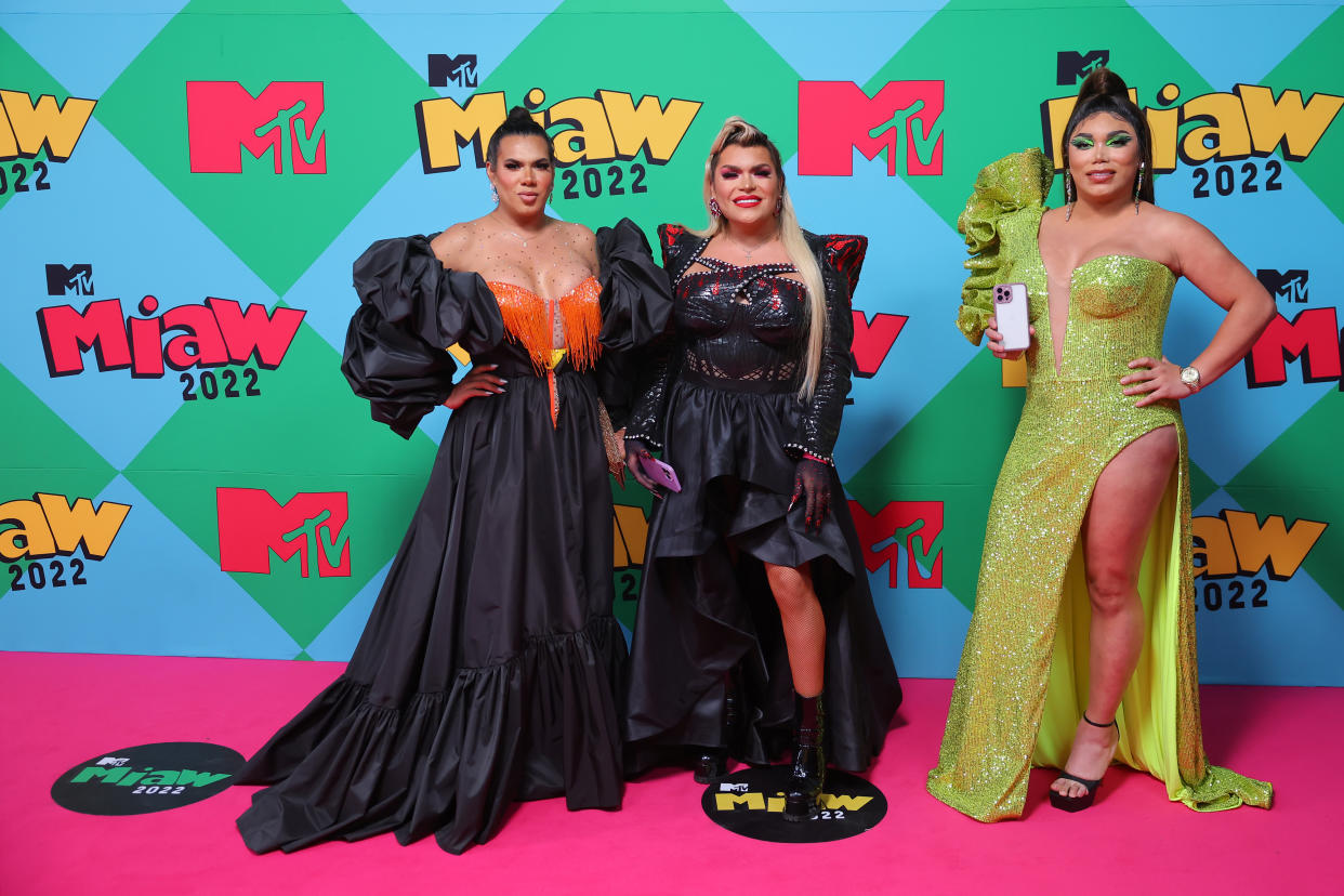 MEXICO CITY, MEXICO - JULY 08: Las Perdidas pose during the red carpet as part of the MTV MIAW 2022 at Pepsi Center WTC on July 08, 2022 in Mexico City, Mexico. (Photo by Hector Vivas/Getty Images)