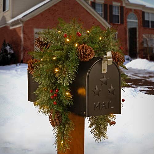 30) Mailbox Garland