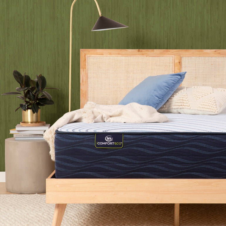 Serta iComfortECO Smooth Hybrid Mattress