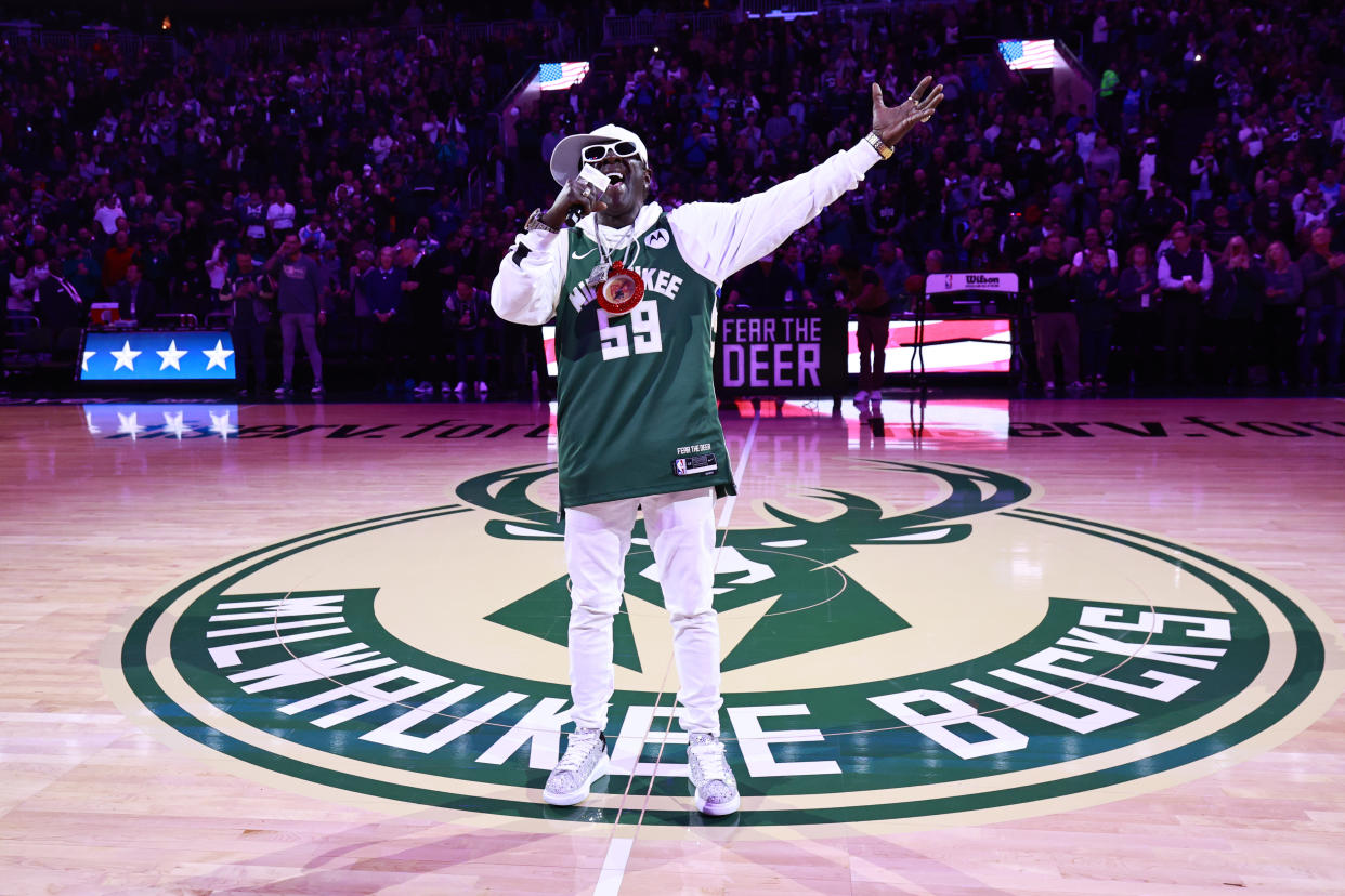 Flavor Flav center court singing the national anthem at the Fiserv Form in Milwaukee (Courtesy: Nathaniel S. Butler / NBAE via Getty Images)