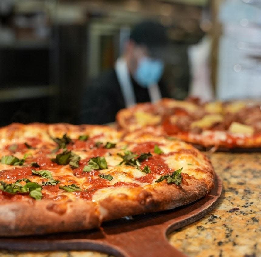 With 14 Sal's Italian Ristorante locations in South Florida, eight of them in Palm Beach County, a great pizza is never that far away.