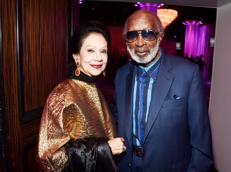 BEVERLY HILLS, CALIFORNIA - JANUARY 25: (L-R) Jacqueline Avant and Clarence Avant attend the Pre-GRAMMY Gala and GRAMMY Salute to Industry Icons Honoring Sean "Diddy" Combs on January 25, 2020 in Beverly Hills, California. (Photo by Alberto E. Rodriguez/Getty Images for The Recording Academy)