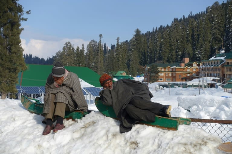 Kashmiris wait for the arrival of tourists at Gulmarg -- there is a lack of demand this season after a spike in unrest last summer