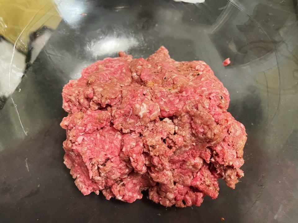 ground beef in a glass bowl
