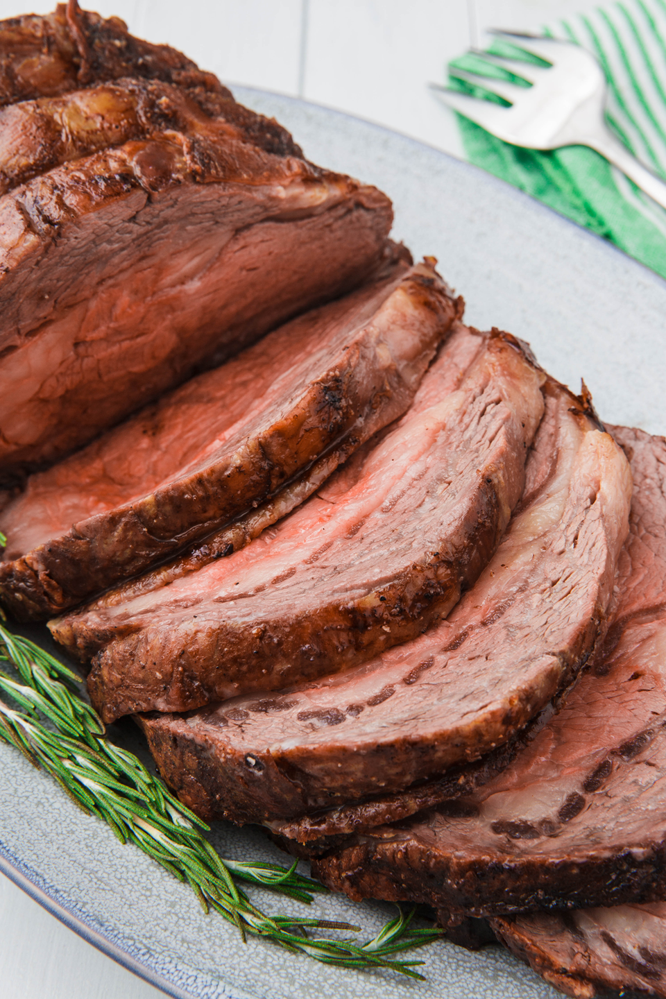 <p>It's the rib roast recipe you'll go back to again and again.</p><p>Get the recipe from <a href="http://www.delish.com/cooking/recipes/a50475/best-prime-rib-recipe/" rel="nofollow noopener" target="_blank" data-ylk="slk:Delish" class="link rapid-noclick-resp">Delish</a>.</p>