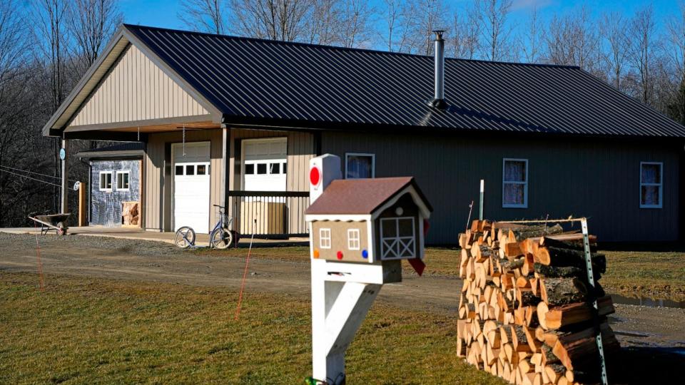 PHOTO: This is the home a few miles outside of Spartansburg, Pa., Feb. 29, 2024, where investigators discovered the body of a pregnant 23-year-old Amish woman. (Gene J. Puskar/AP)