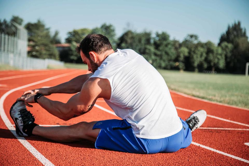 What are static stretching exercises?