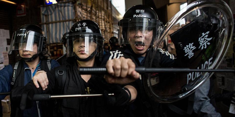 hong kong protests police