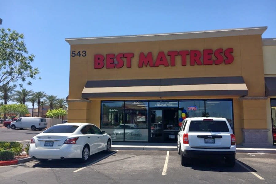 <b>Photo: best mattress/<a href="https://yelp.com/biz_photos/best-mattress-henderson-6?utm_campaign=517abd84-b36d-4729-b119-33c8d033587a%2C9477c7ea-bd1e-4d84-be0b-294f72e4f171&utm_medium=81024472-a80c-4266-a0e5-a3bf8775daa7" rel="nofollow noopener" target="_blank" data-ylk="slk:Yelp;elm:context_link;itc:0;sec:content-canvas" class="link ">Yelp</a></b>