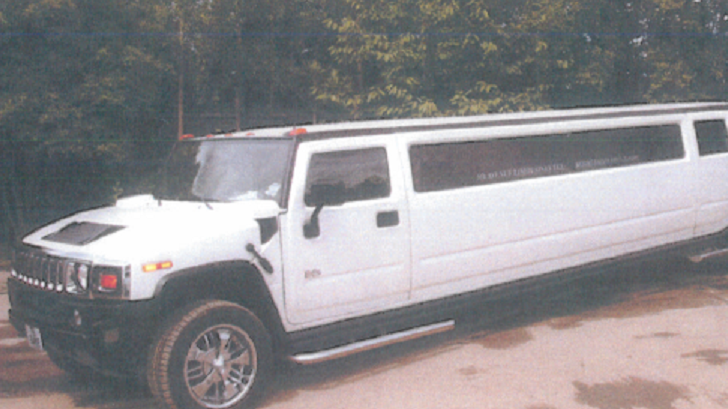 Saynor's Hummer stretch limousine
