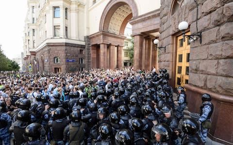 Thousands turned up for the unauthorised rally - Credit: KIRILL KUDRYAVTSEV/&nbsp;AFP