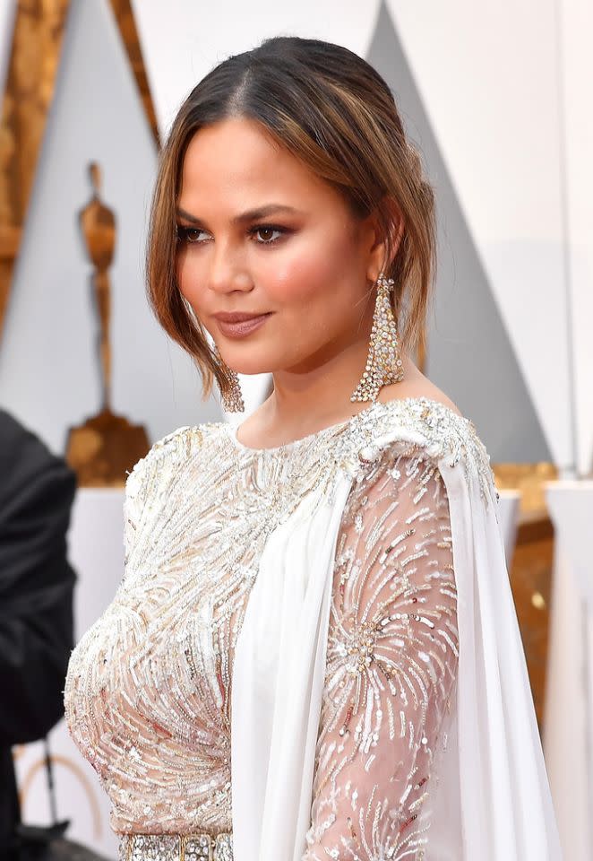 Model Chrissy Teigen