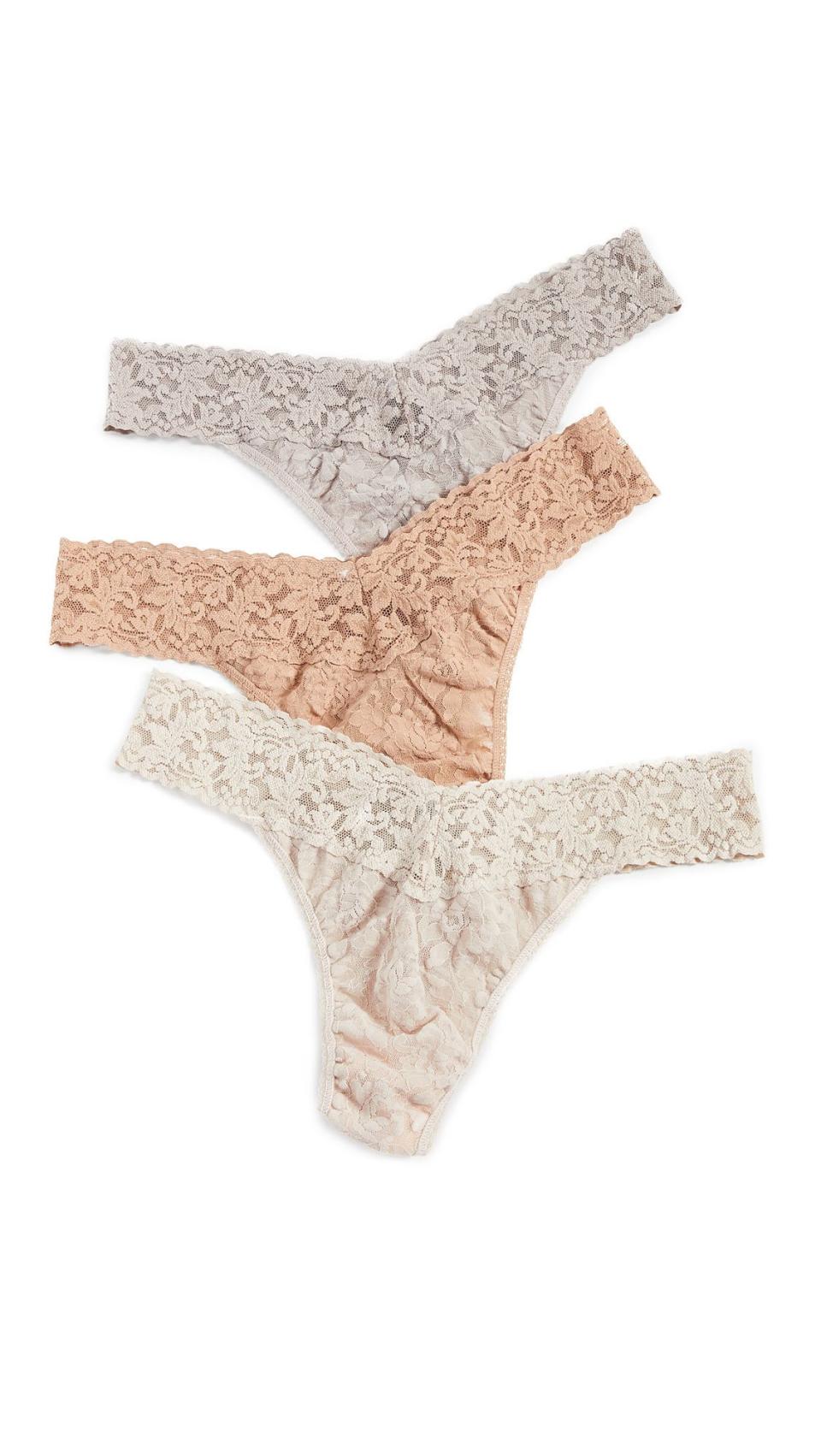 Signature Lace Original Rise Thong 3 Pack