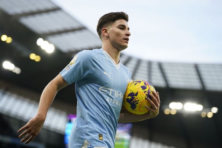 Julián Álvarez sería titular en el debut de Manchester City en el Mundial de Clubes 2023