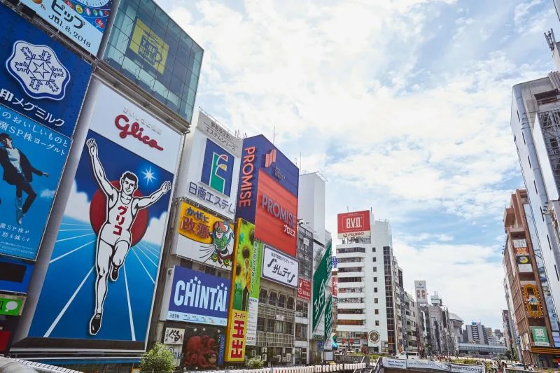 ▲新北一所私立高中日本畢旅開出5天4夜「五萬二」的價碼，引起網友討論。（示意圖／晶華酒店集團提供）