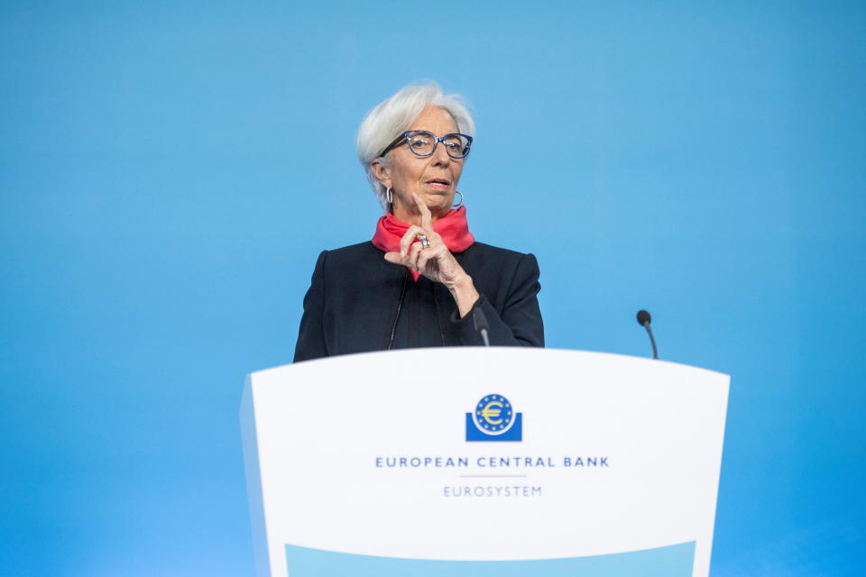 European Central Bank (ECB) Christine Lagarde addresses a news conference, following a meeting of the governing council of the ECB on the eurozone monetary policy in Frankfurt am Main, western Germany, December 16, 2021. Thomas Lohnes/Pool via REUTERS