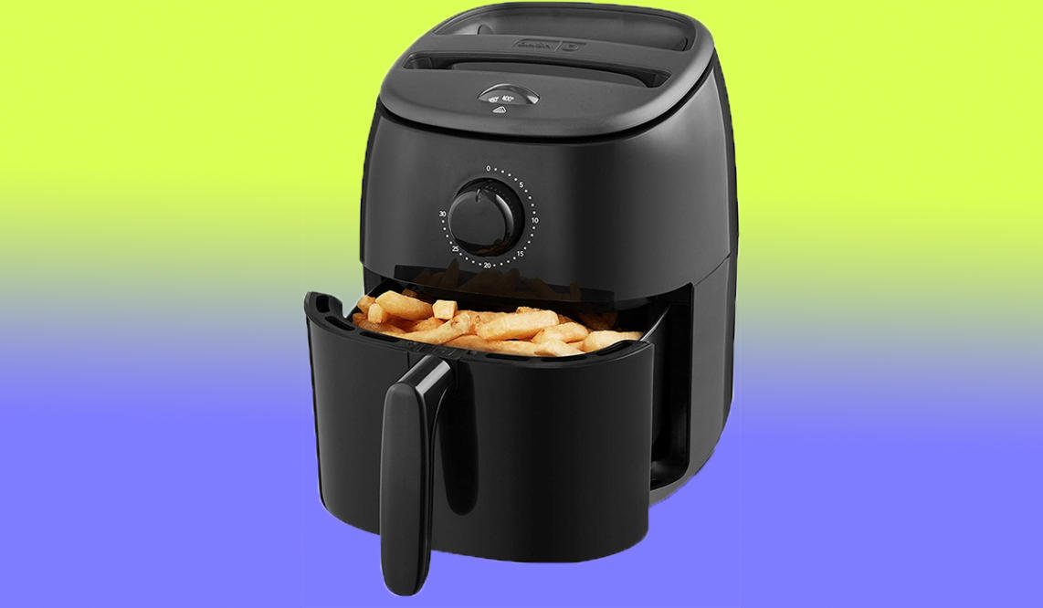 Dash air fryers are on sale at  for Thanksgiving 2021