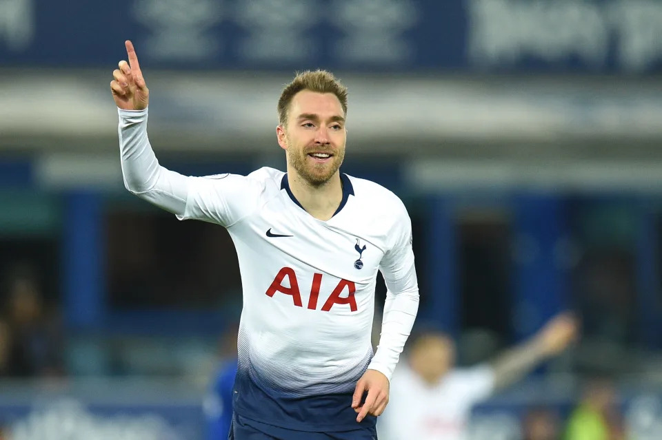 Tottenham Hotspur&#39;s Danish midfielder Christian Eriksen celebrates scoring their fourth goal during the English Premier League football match between Everton and Tottenham Hotspur at Goodison Park in Liverpool, north west England on December 23, 2018. (Photo by Oli SCARFF / AFP) / RESTRICTED TO EDITORIAL USE. No use with unauthorized audio, video, data, fixture lists, club/league logos or &#39;live&#39; services. Online in-match use limited to 120 images. An additional 40 images may be used in extra time. No video emulation. Social media in-match use limited to 120 images. An additional 40 images may be used in extra time. No use in betting publications, games or single club/league/player publications. /         (Photo credit should read OLI SCARFF/AFP via Getty Images)