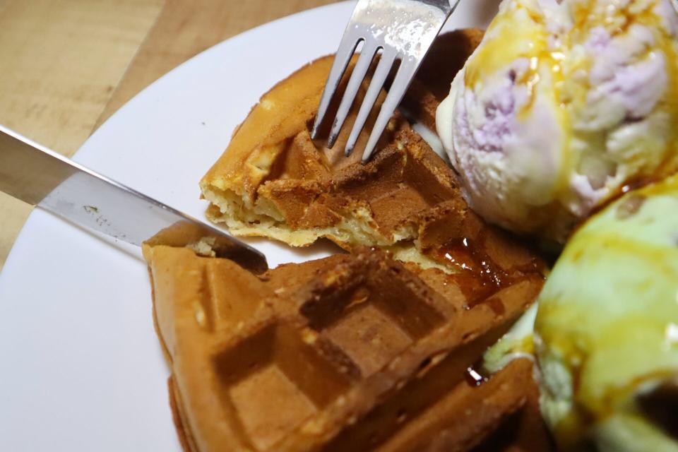 marie's lapis cafe - closeup of waffles