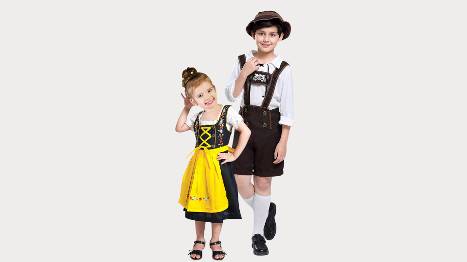 Sibling Halloween costumes: Hansel and Gretel