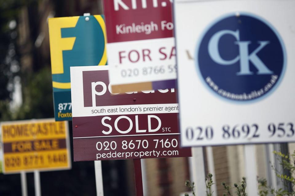 Estate agents are among those feeling the pinch (Simon Dawson/Bloomberg)