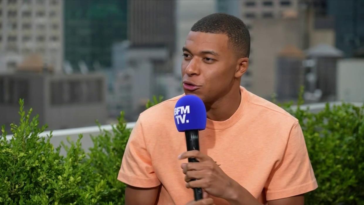 Kylian Mbappé accorde une interview à BFMTV à New York (États-Unis), diffusée le 24 juin 2022. - BFMTV