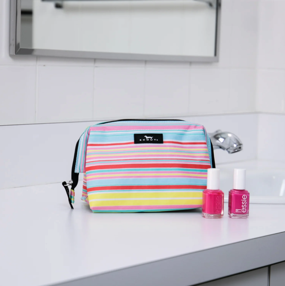 <p><a href="https://go.redirectingat.com?id=74968X1596630&url=https%3A%2F%2Fscoutbags.com%2Fproducts%2Flittle-big-mouth-makeup-bag&sref=https%3A%2F%2Fwww.goodhousekeeping.com%2Fholidays%2Fchristmas-ideas%2Fg19644878%2Fmother-in-law-gifts%2F" rel="nofollow noopener" target="_blank" data-ylk="slk:Shop Now;elm:context_link;itc:0;sec:content-canvas" class="link ">Shop Now</a></p><p>Big Mouth Makeup Bag</p><p>scoutbags.com</p><p>$32.50</p>