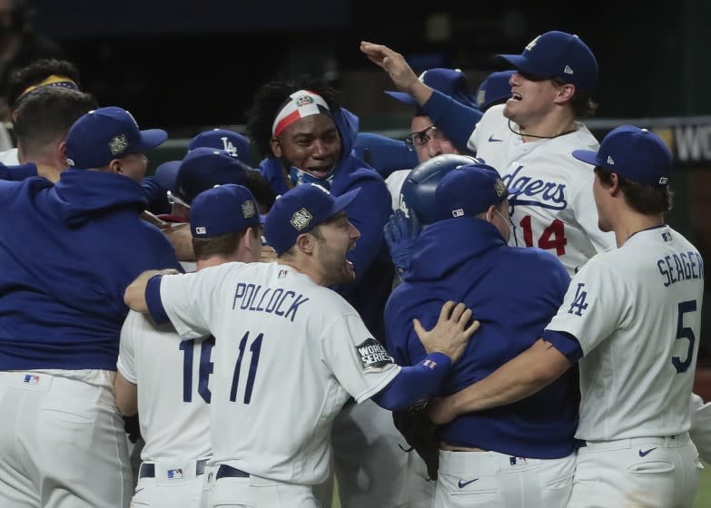 Arlington, Texas, Tuesday, October 27, 2020 The Dodgers and the Rays in game six of the World Series at Globe Life Field. (Robert Gauthier/ Los Angeles Times)