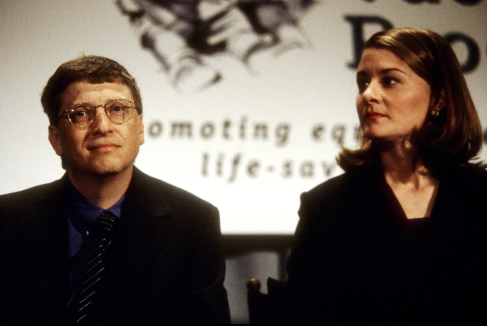 Bill Gates and Melinda Gates in New York City in December 1998.<span class="copyright">Ron Galella—Ron Galella Collection/Getty Images</span>