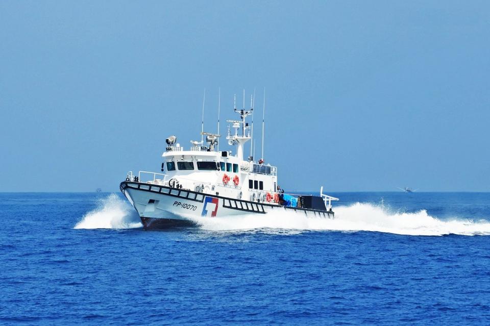 解放軍「聯合利劍」軍演，海巡署表示，完成海上部署、掌握動態。(圖：海巡署長室 Coast Guard臉書)