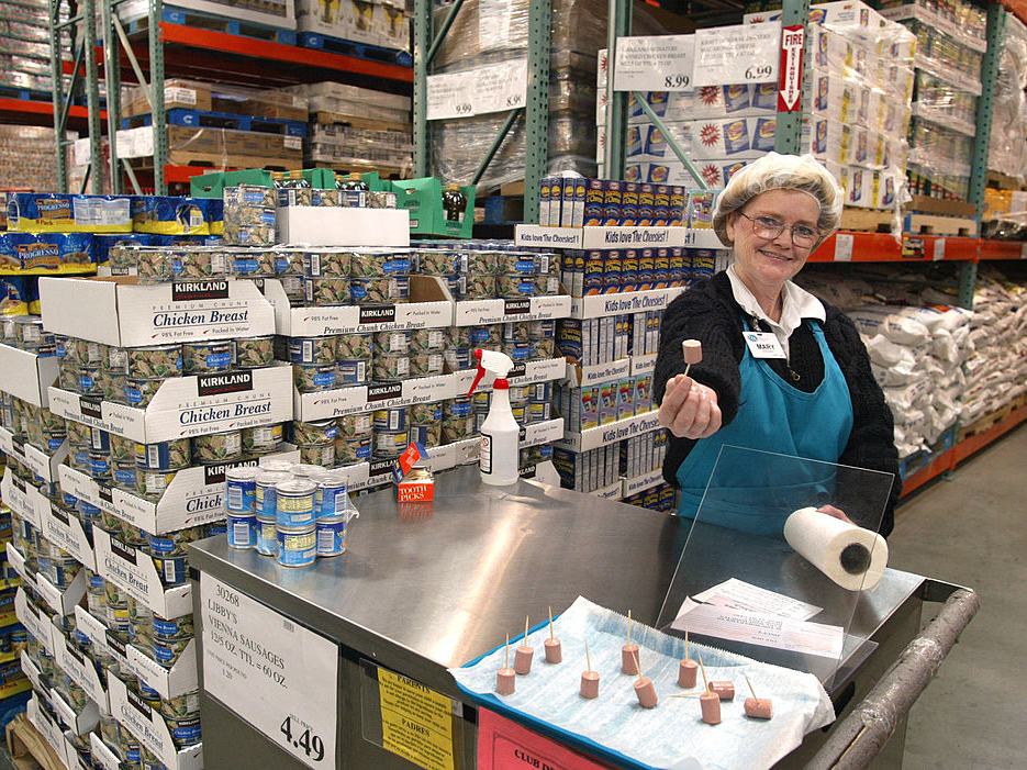 costco employee sample shopping