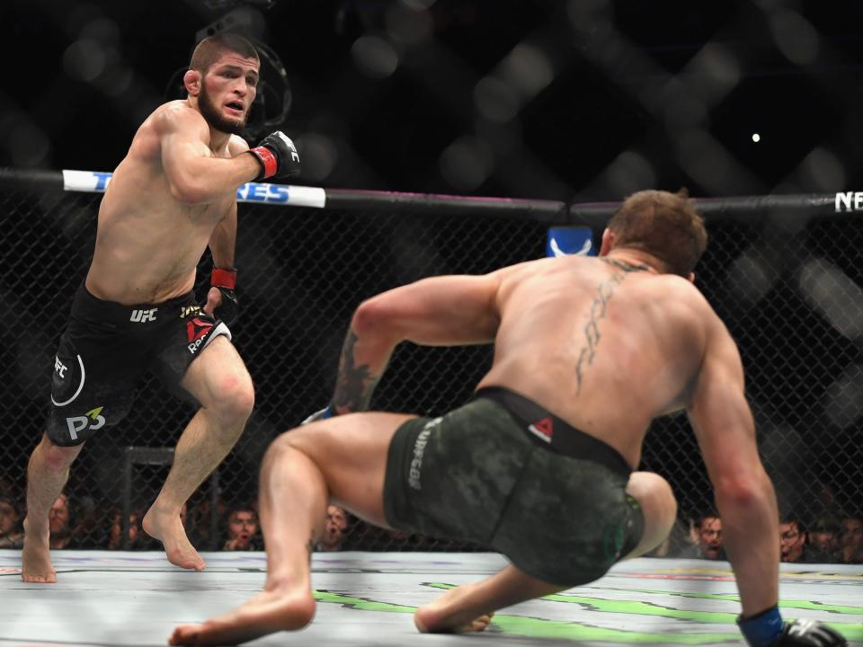 Khabib Nurmagomedov knocks Conor McGregor down