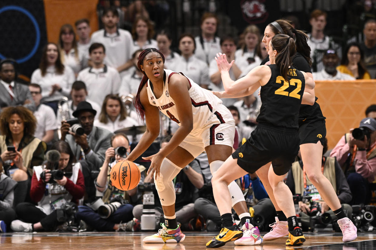 South Carolina's Aliyah Boston dribbles the ball against Iowa during the 2023 NCAA tournament Final Four. (Photo by Greg Nelson /Sports Illustrated via Getty Images)