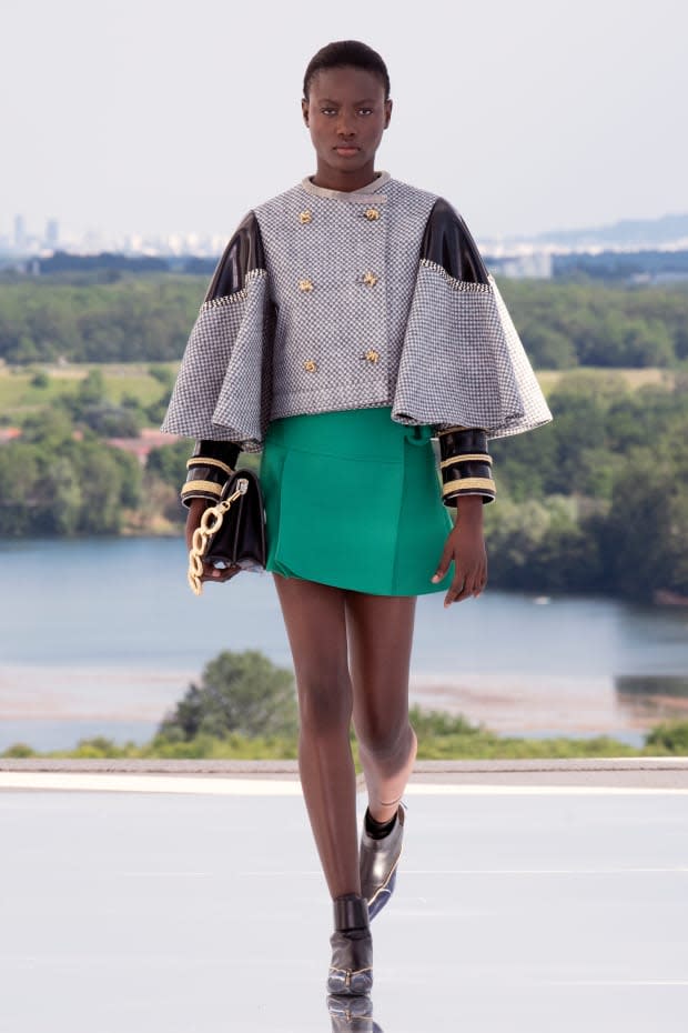 <p>Louis Vuitton Cruise 2022. Photo: Courtesy of Louis Vuitton</p>