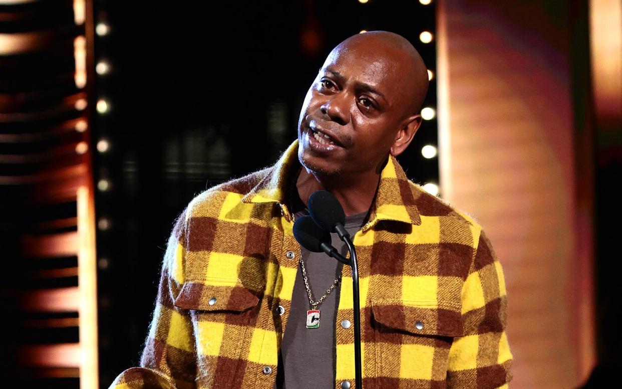 US-Comedian Dave Chappelle wurde bei einem von Netflix organisierten Comedy-Festival von einem Mann auf der Bühne attackiert. (Bild: Dimitrios Kambouris / Getty Images for The Rock and Roll Hall of Fame)