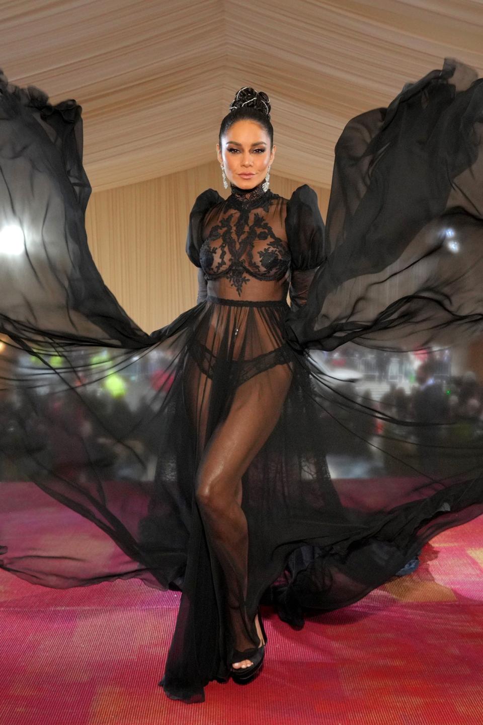 Vanessa Hudgens arrives at the 2022 Met Gala on May 2, 2022.