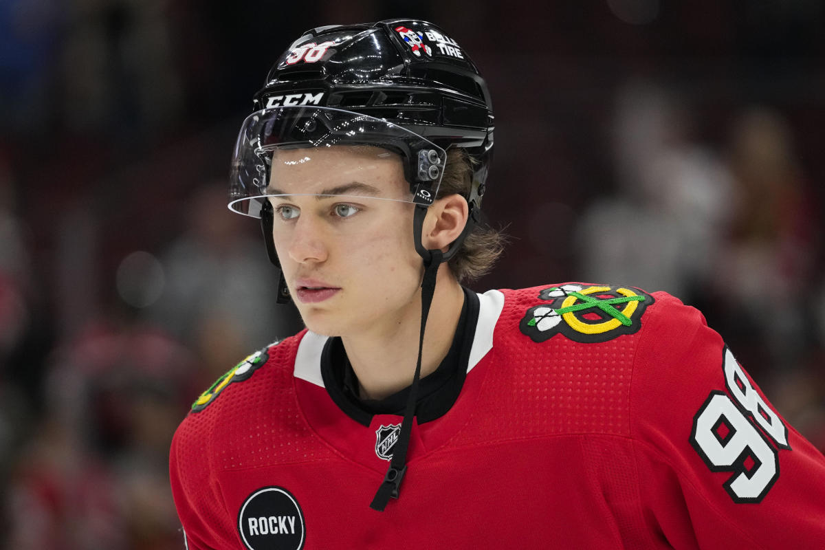 Blackhawks win NHL draft lottery, get to pick Connor Bedard - NBC