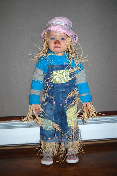 <p>Sew hay to fabric bands to give overalls a stuffed appearance. Make sure it's still comfortable for your little one to wear though, or you'll have straw trailing all over your house!</p><p><strong>Get the tutorial at <a href="http://bethmotta.com/easy-scarecrow-halloween-costume-for-your-child/" rel="nofollow noopener" target="_blank" data-ylk="slk:Beth Motta;elm:context_link;itc:0;sec:content-canvas" class="link ">Beth Motta</a>. </strong> </p><p><strong><a class="link " href="https://www.amazon.com/FloraCraft-Decorative-Straw-Bale-Natural/dp/B00E9IVMV0/ref=pd_bxgy_2/138-4142957-1734902?_encoding=UTF8&pd_rd_i=B00E9IVMV0&pd_rd_r=9968c9bc-2e68-4653-a274-7186e8a97d81&pd_rd_w=Y6NRd&pd_rd_wg=1gJjn&pf_rd_p=4e3f7fc3-00c8-46a6-a4db-8457e6319578&pf_rd_r=XH01GRCJ2B5B8SNJ8RE7&psc=1&refRID=XH01GRCJ2B5B8SNJ8RE7&tag=syn-yahoo-20&ascsubtag=%5Bartid%7C10050.g.28190286%5Bsrc%7Cyahoo-us" rel="nofollow noopener" target="_blank" data-ylk="slk:SHOP MINI STRAW BALE;elm:context_link;itc:0;sec:content-canvas">SHOP MINI STRAW BALE</a></strong></p>