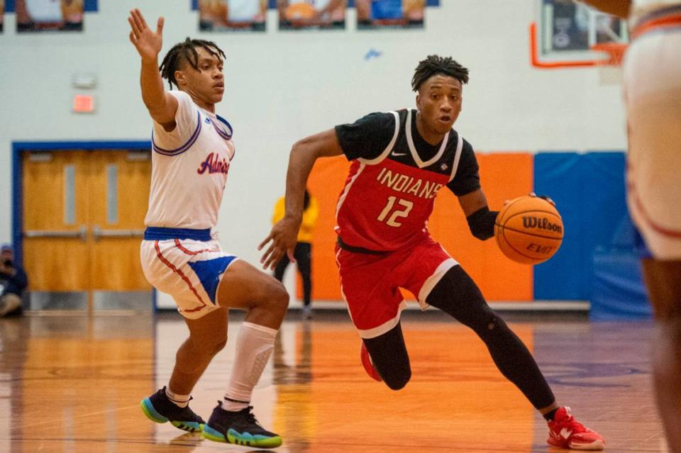 Biloxi’s Duran Parish runs the ball down the court during a game against Gulfport at Gulfport High School in Gulfport on Friday, Jan. 13, 2023.