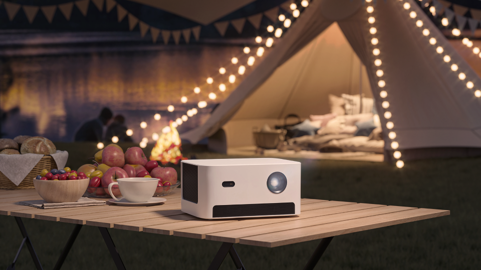 Danbei Neo Smart Projector Outdoor promotional images