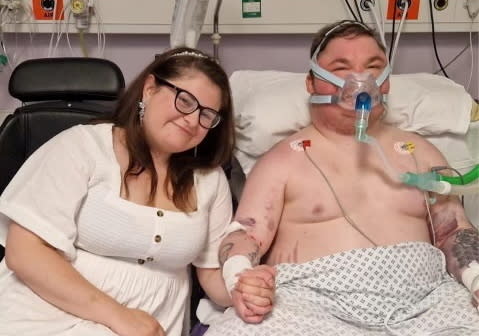 Rosie-Laura Dack and Ryan celebrate their wedding in a hospital Rosie-Laura Dack / SWNS