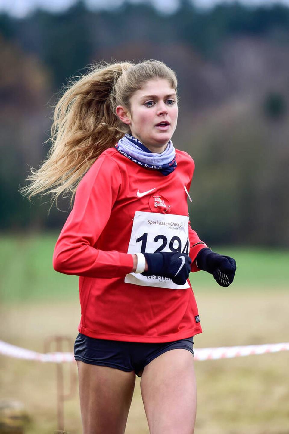 Silvesterlauf: Klosterhalfen hängt alle Männer ab