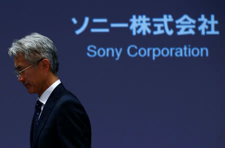 Sony Corp's Chief Financial Officer Kenichiro Yoshida leaves a news conference in Tokyo, Japan, May 24, 2016. REUTERS/Thomas Peter