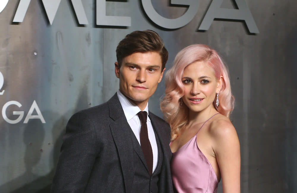 Pixie Lott and Oliver Cheshire have 'different love languages' credit:Bang Showbiz