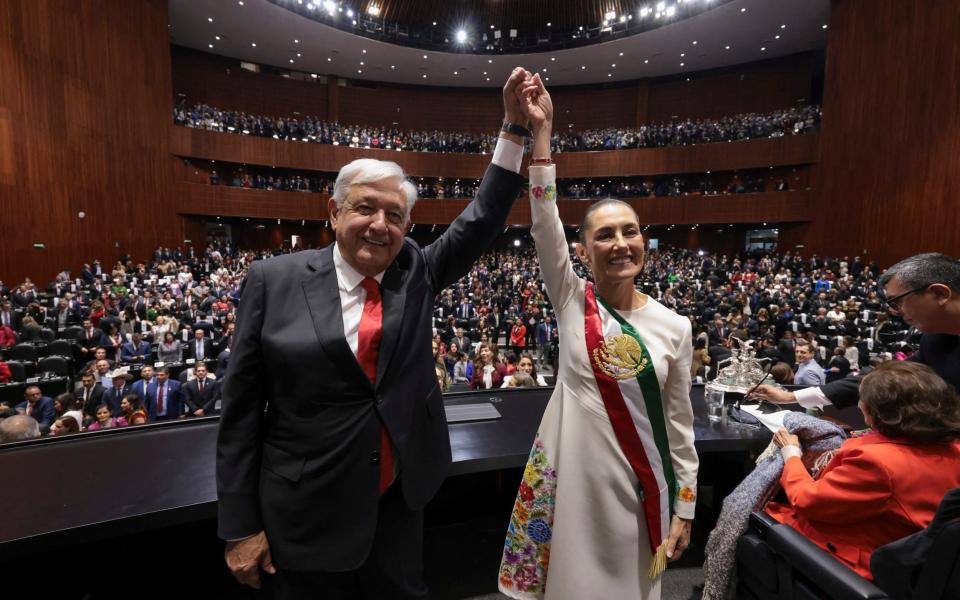 Claudia Sheinbaum (right) and Andrés Manuel López Obrador, the outgoing president